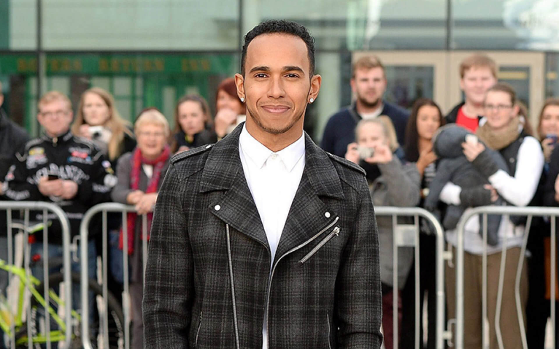 Inspiring Personality - Lewis Hamilton